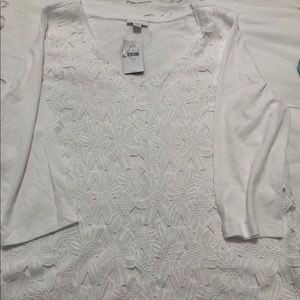 J Jill 3/4 sleeve white embroidered top NWT Large tunic top flower front